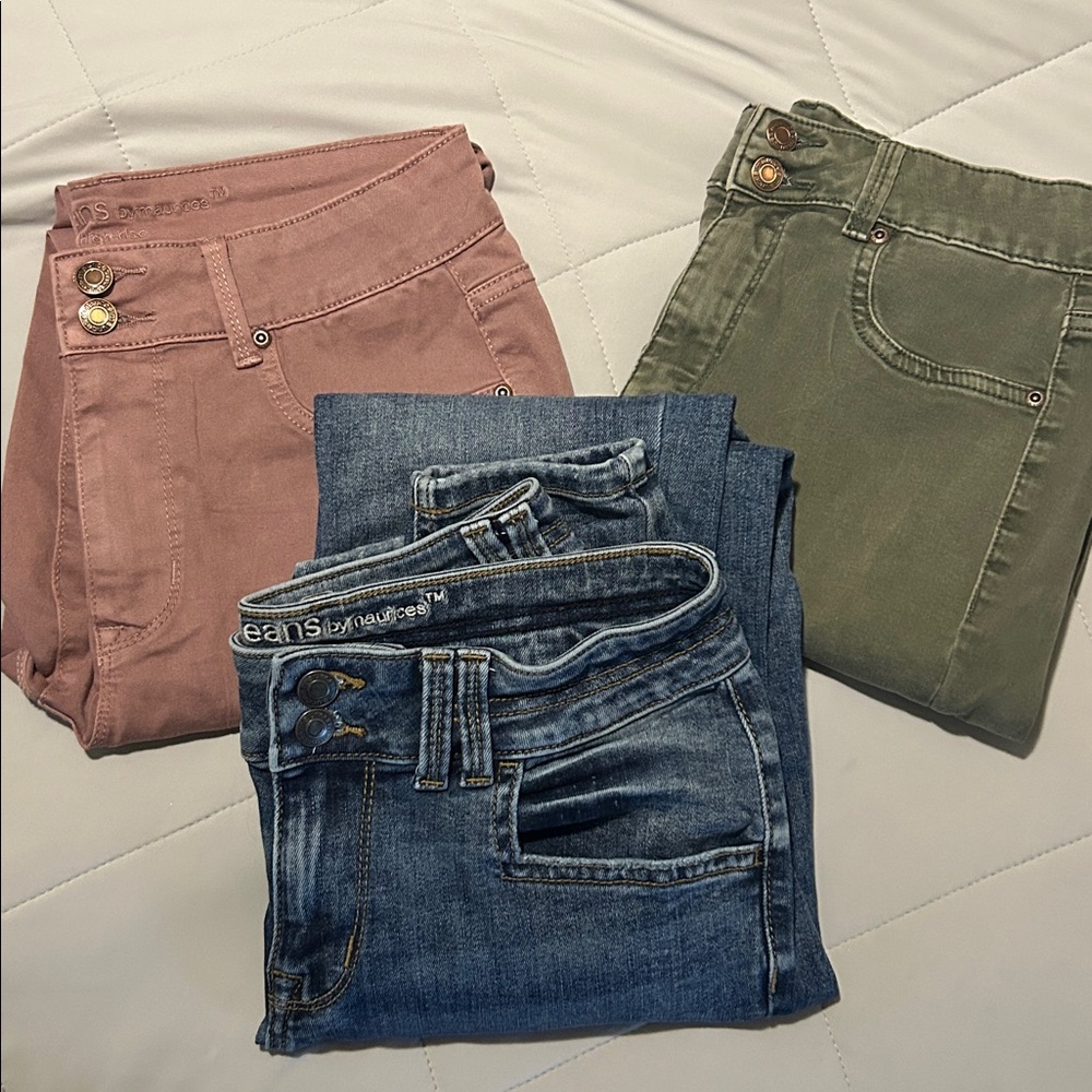 3/$30 Maurice's Jeans